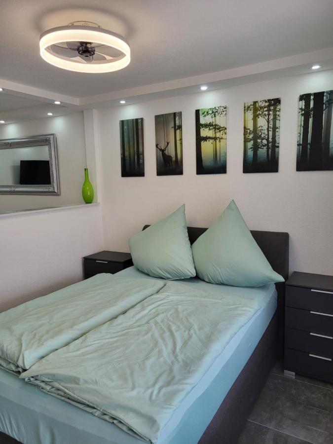 Schwarzwaldsuite Mit Panorama Waldblick เอนซ์เคลิสแทร์เลอ ภายนอก รูปภาพ
